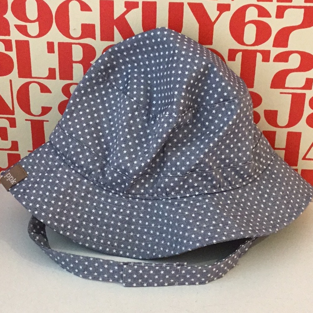 Peppercorn Kids Bucket Hat, NEW WITH TAGS!